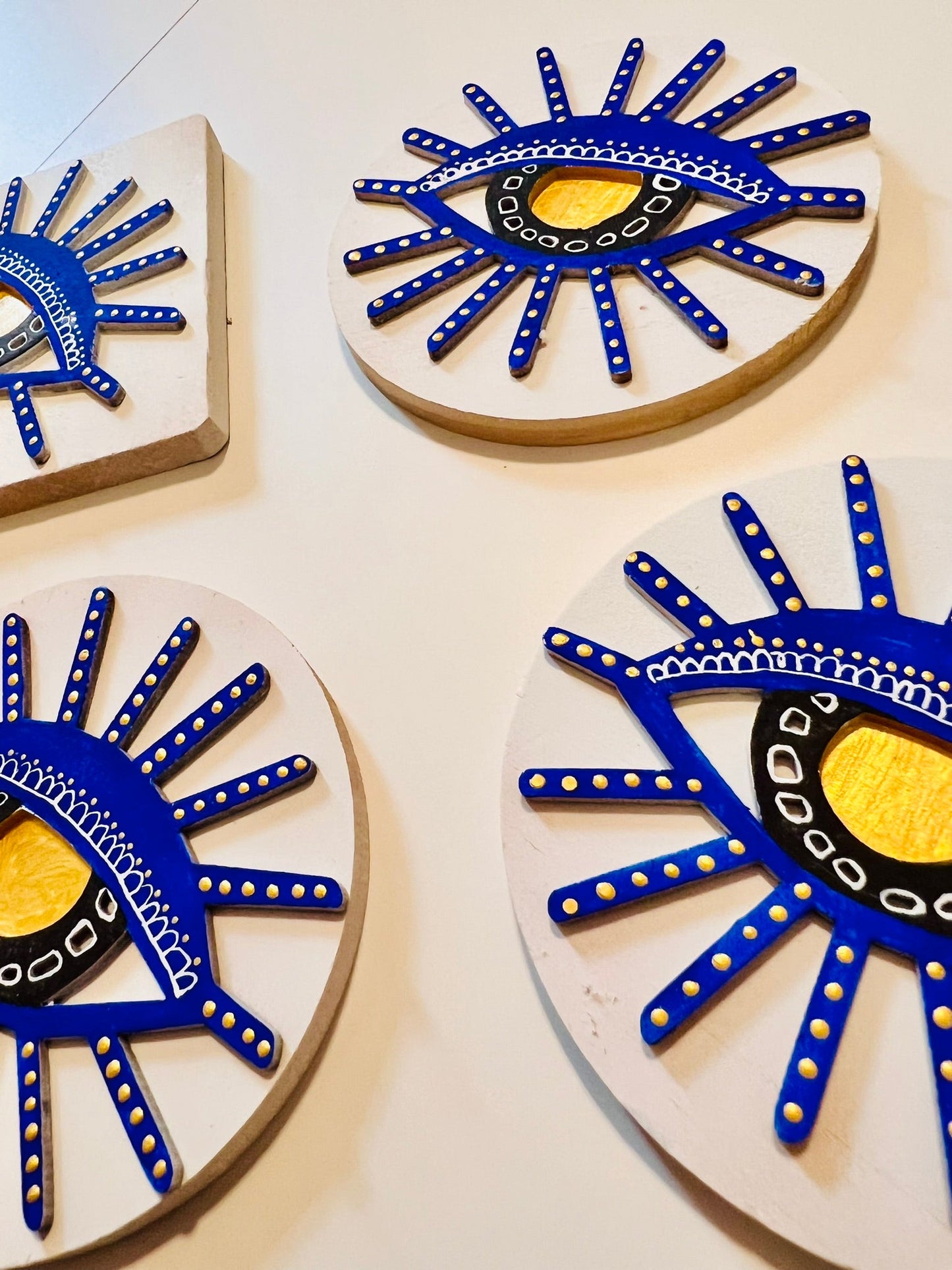 Evil eye magnet