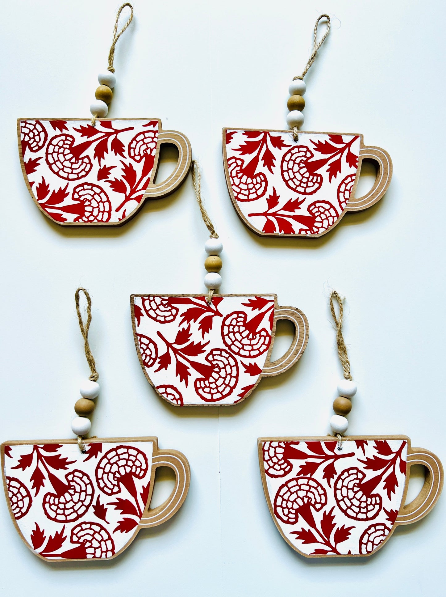 Cup wall haning