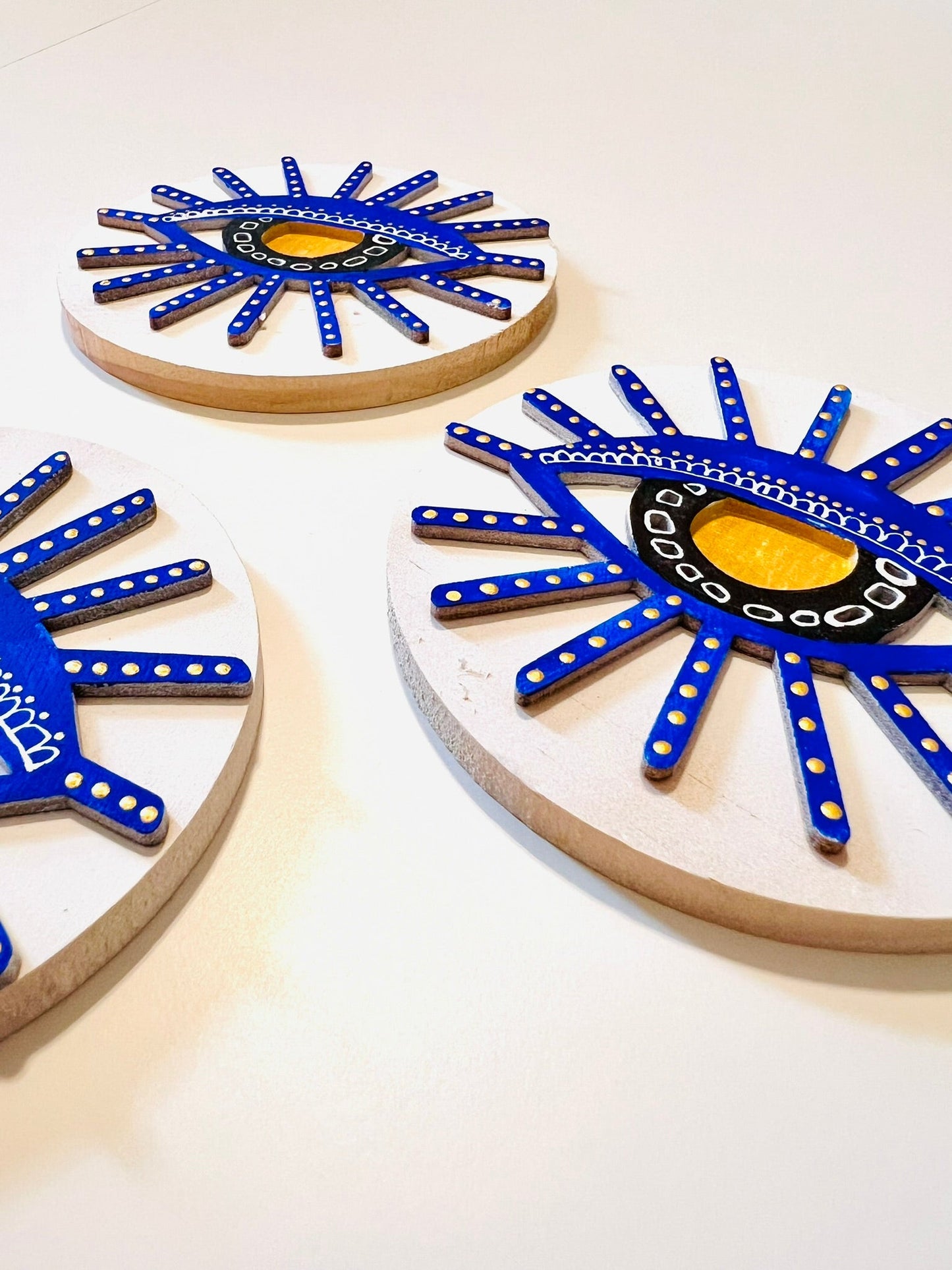 Evil eye magnet