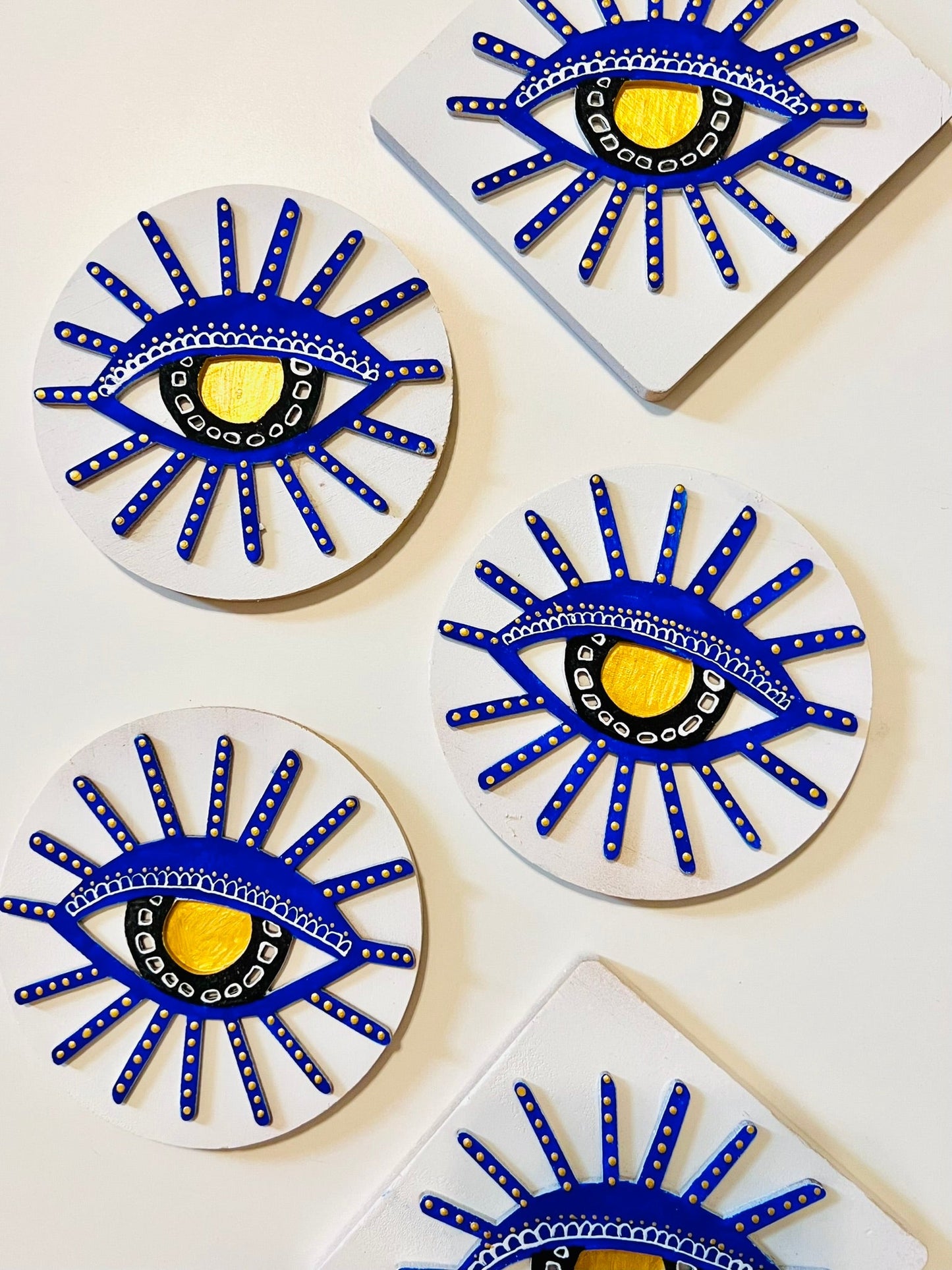 Evil eye magnet