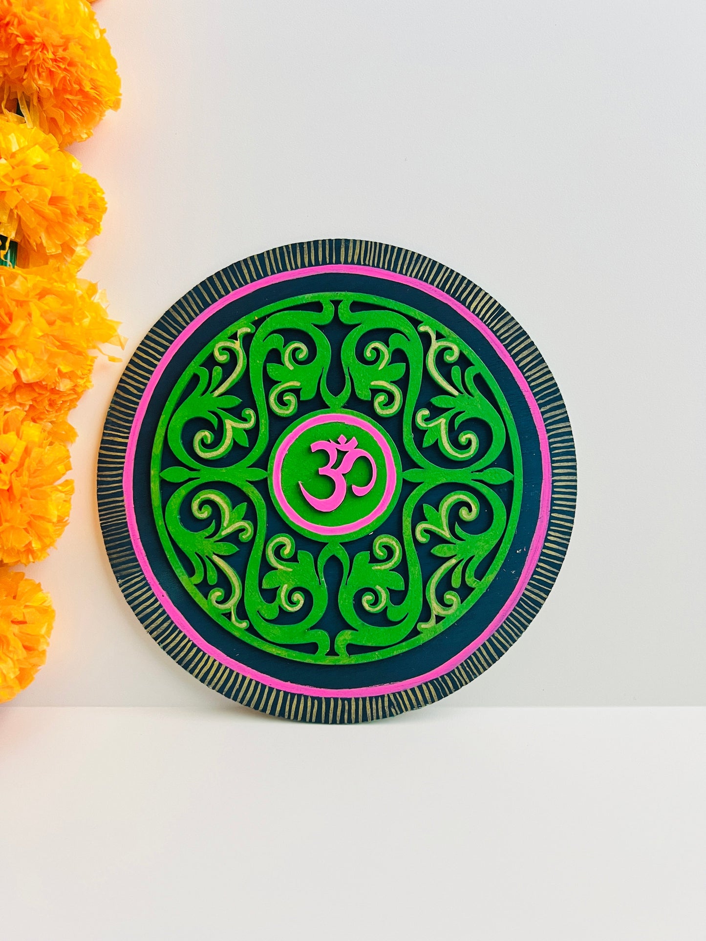 Green Om Plate