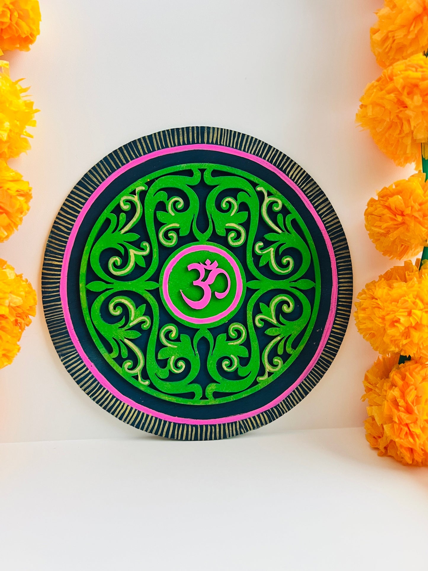 Green Om Plate