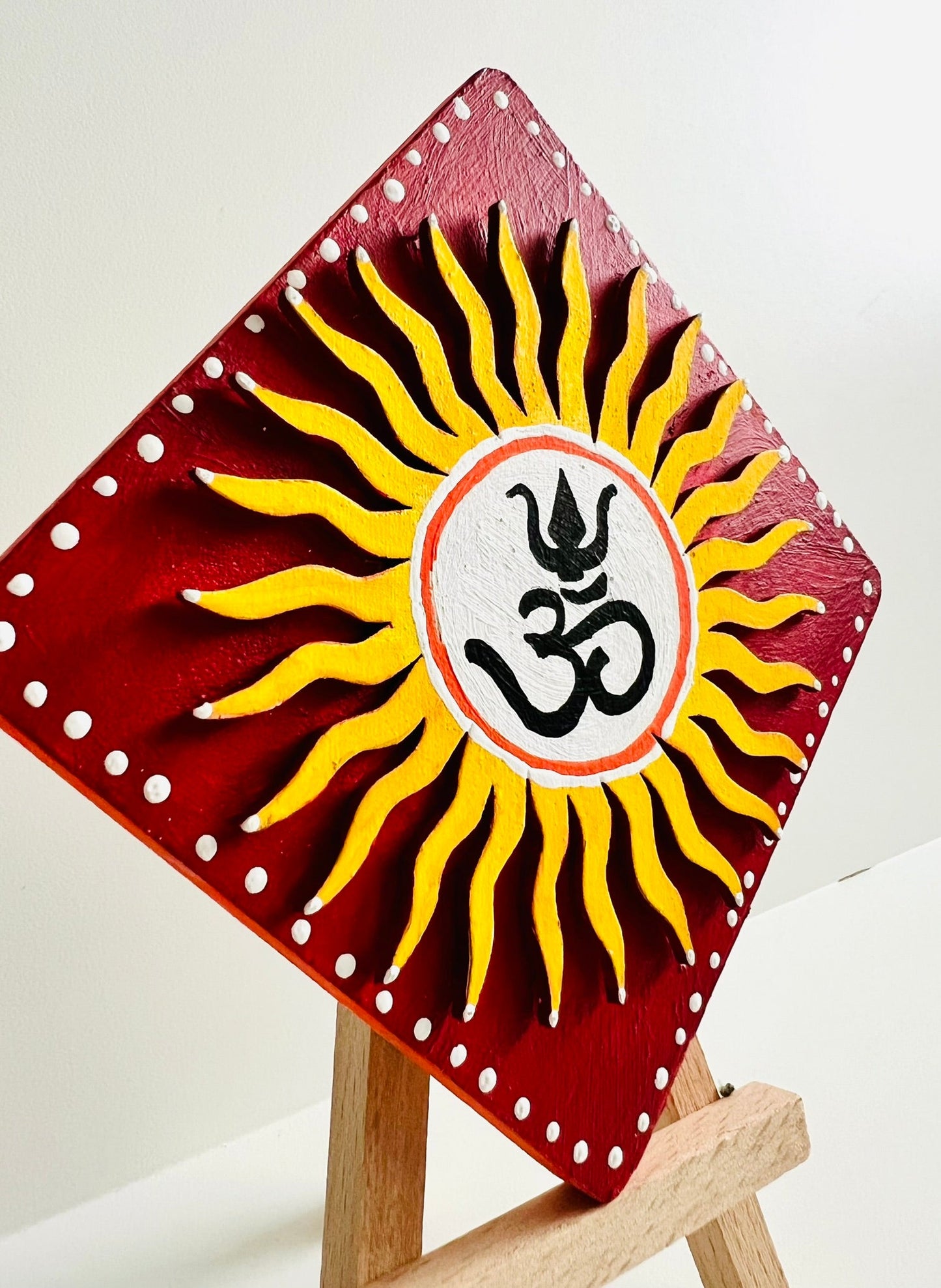 Om Magnet