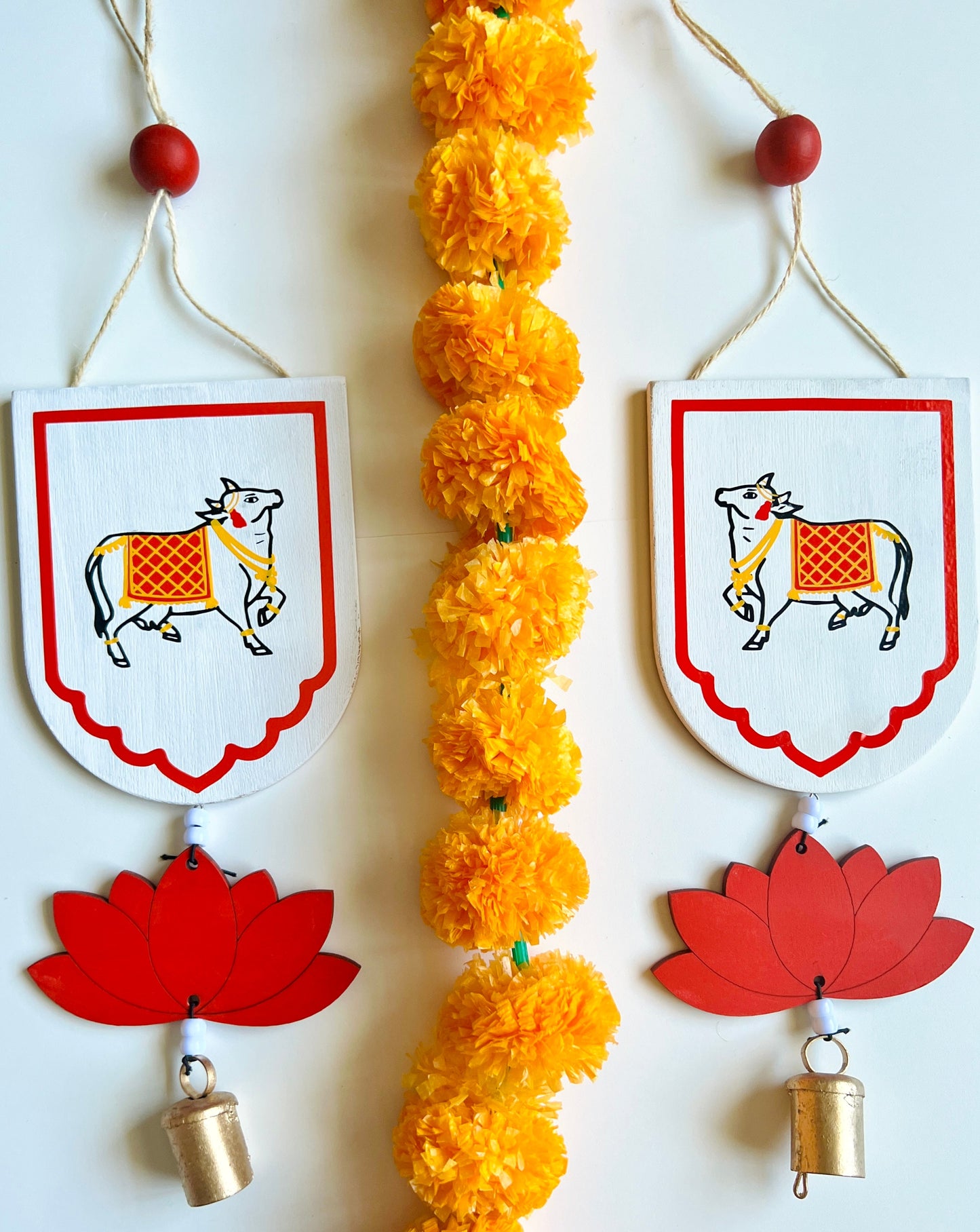 Pichwai cow semicircle