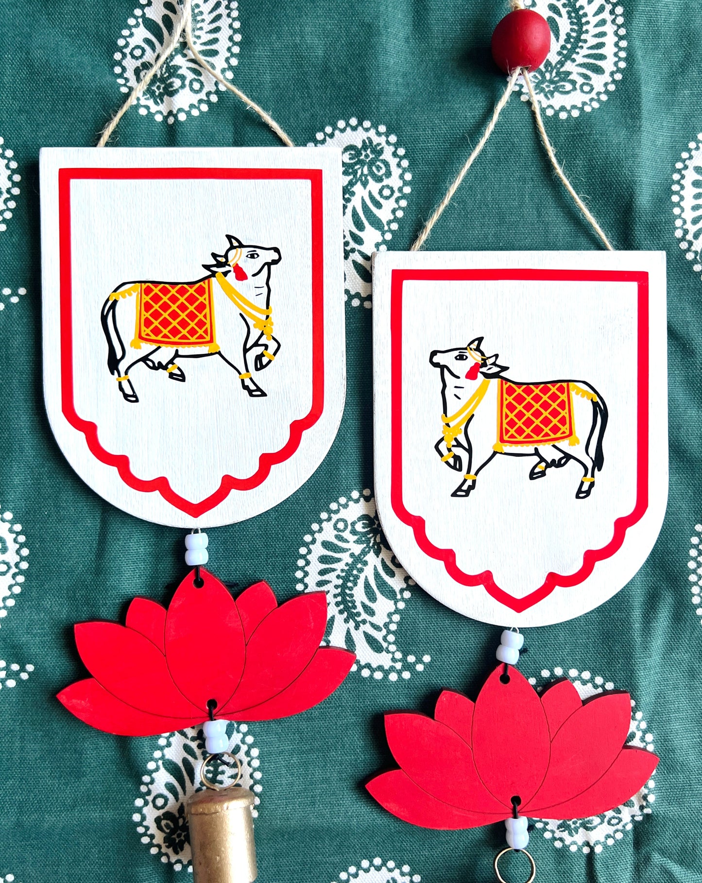 Pichwai cow semicircle