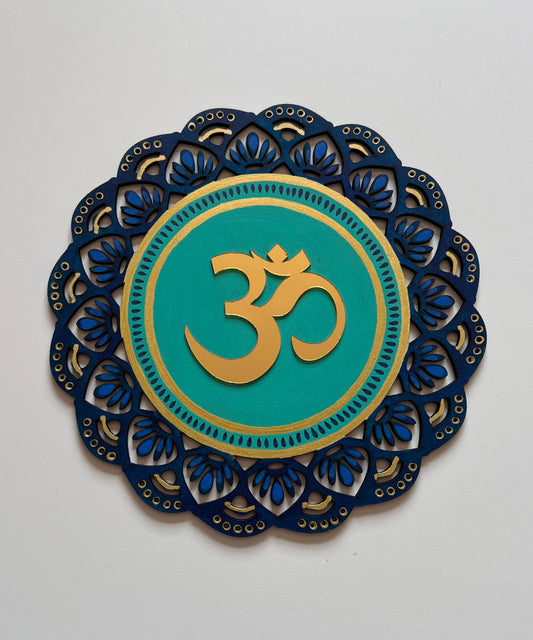 Teal Om