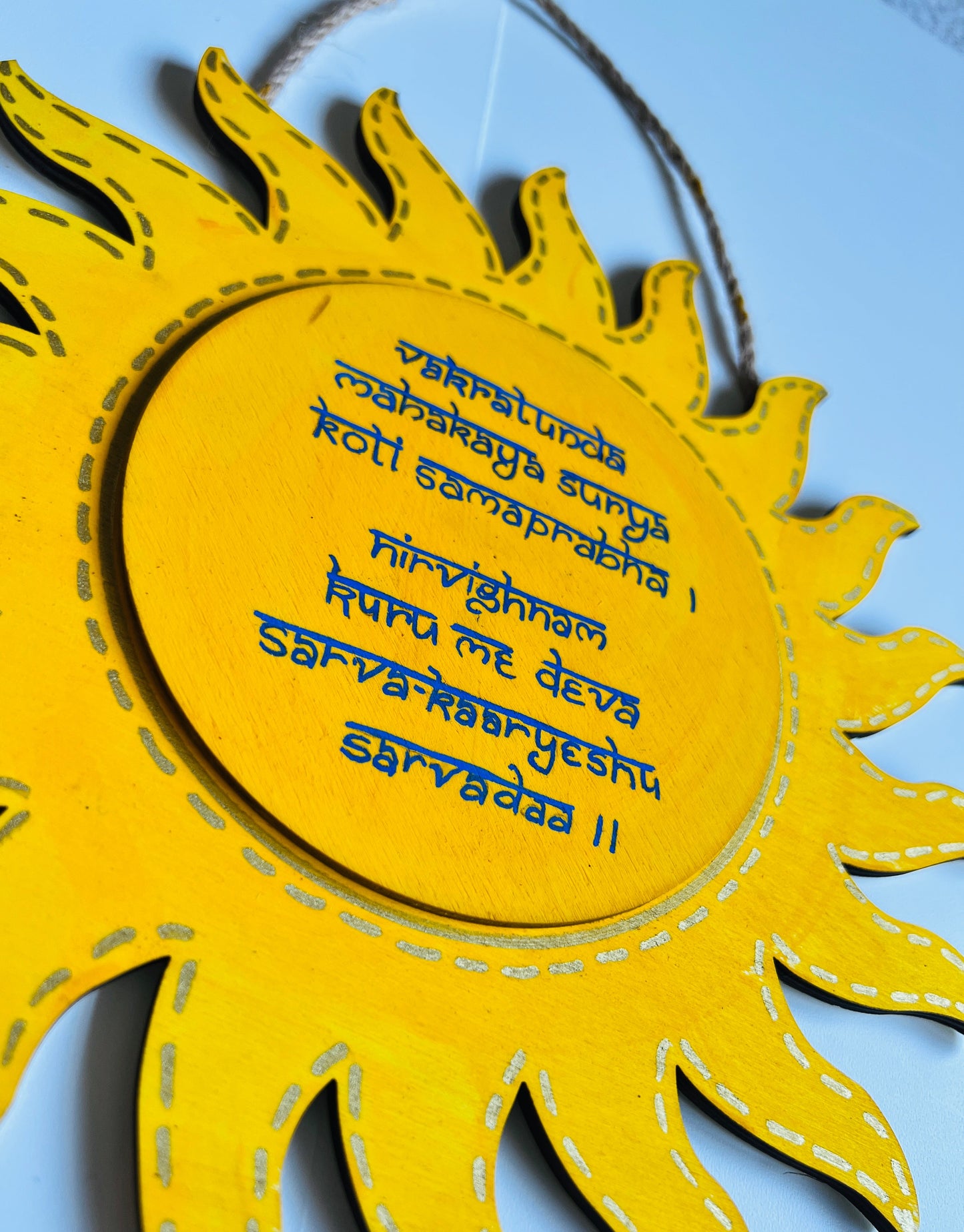Vakratunda sun
